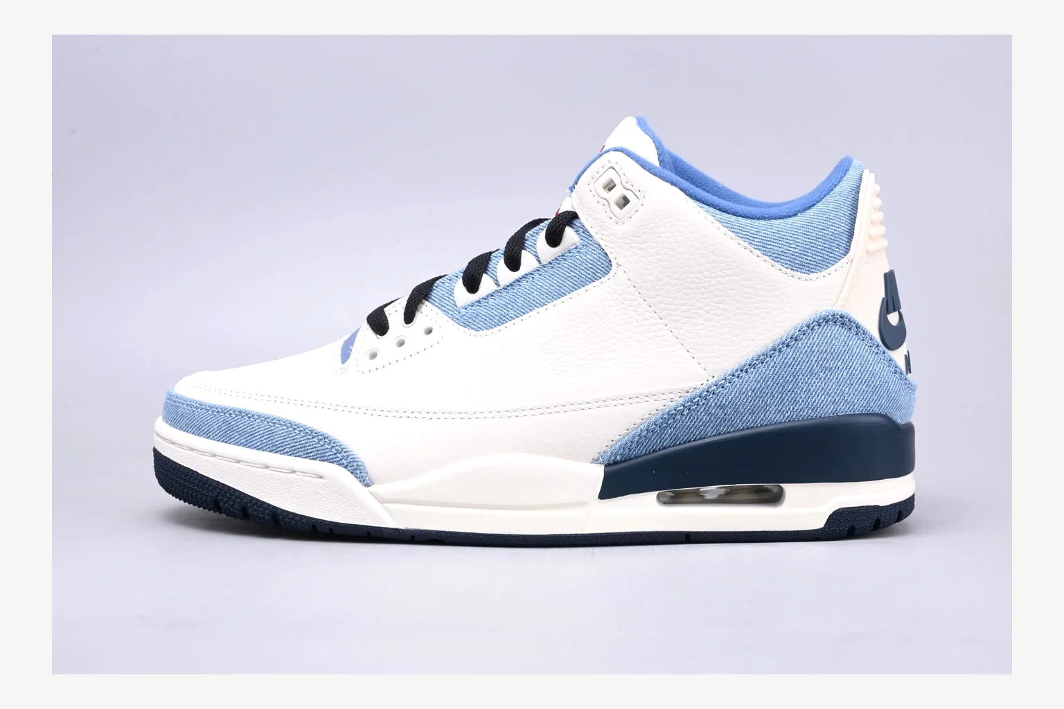 Jordan Air Jordan 3 Blue Sneaker OOPBuy route image showing white blue low-top sneaker with mixed-material upper and low-profile shape