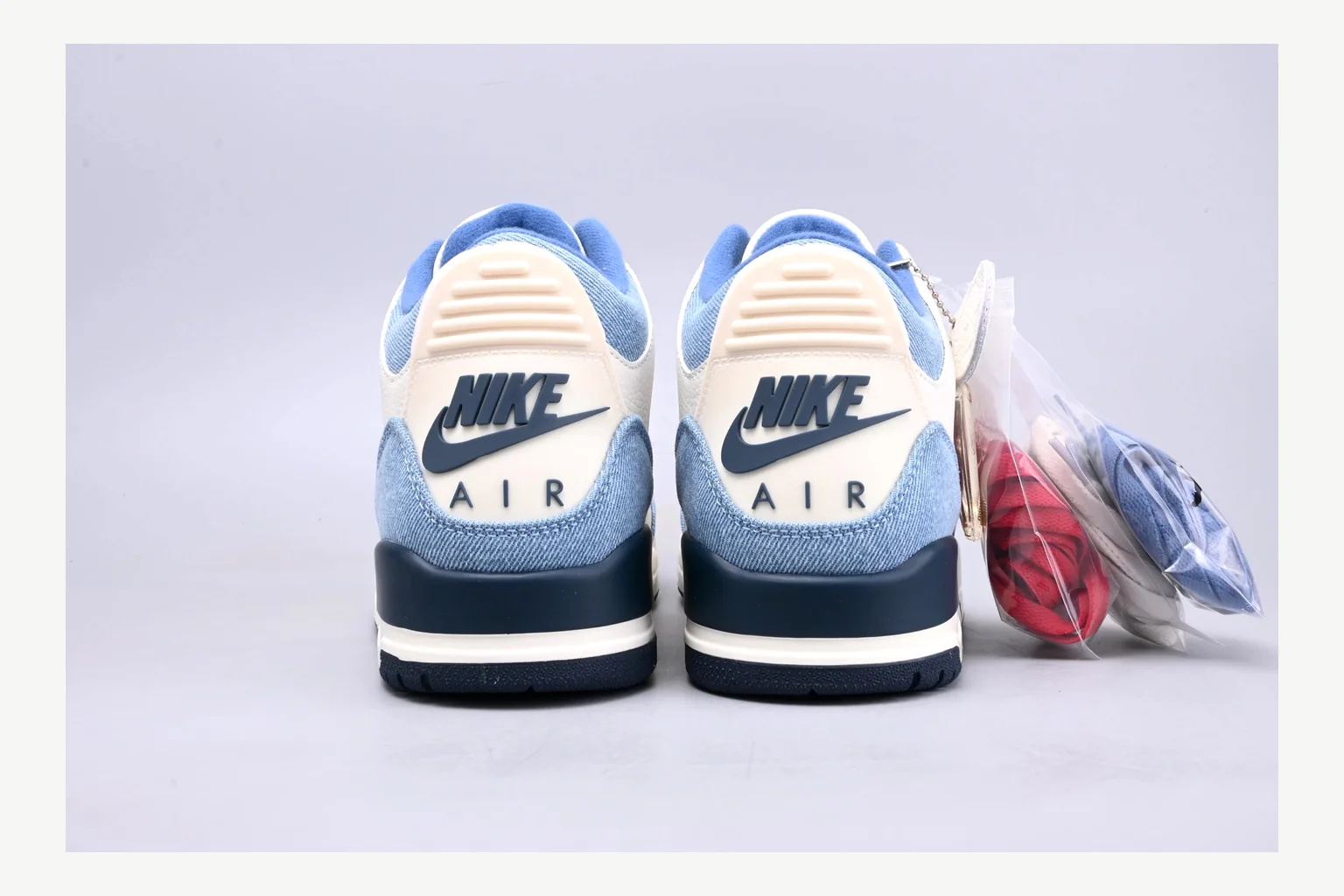 Jordan Air Jordan 3 Blue Sneaker OOPBuy route image showing white blue low-top sneaker with mixed-material upper and low-profile shape thumbnail 4