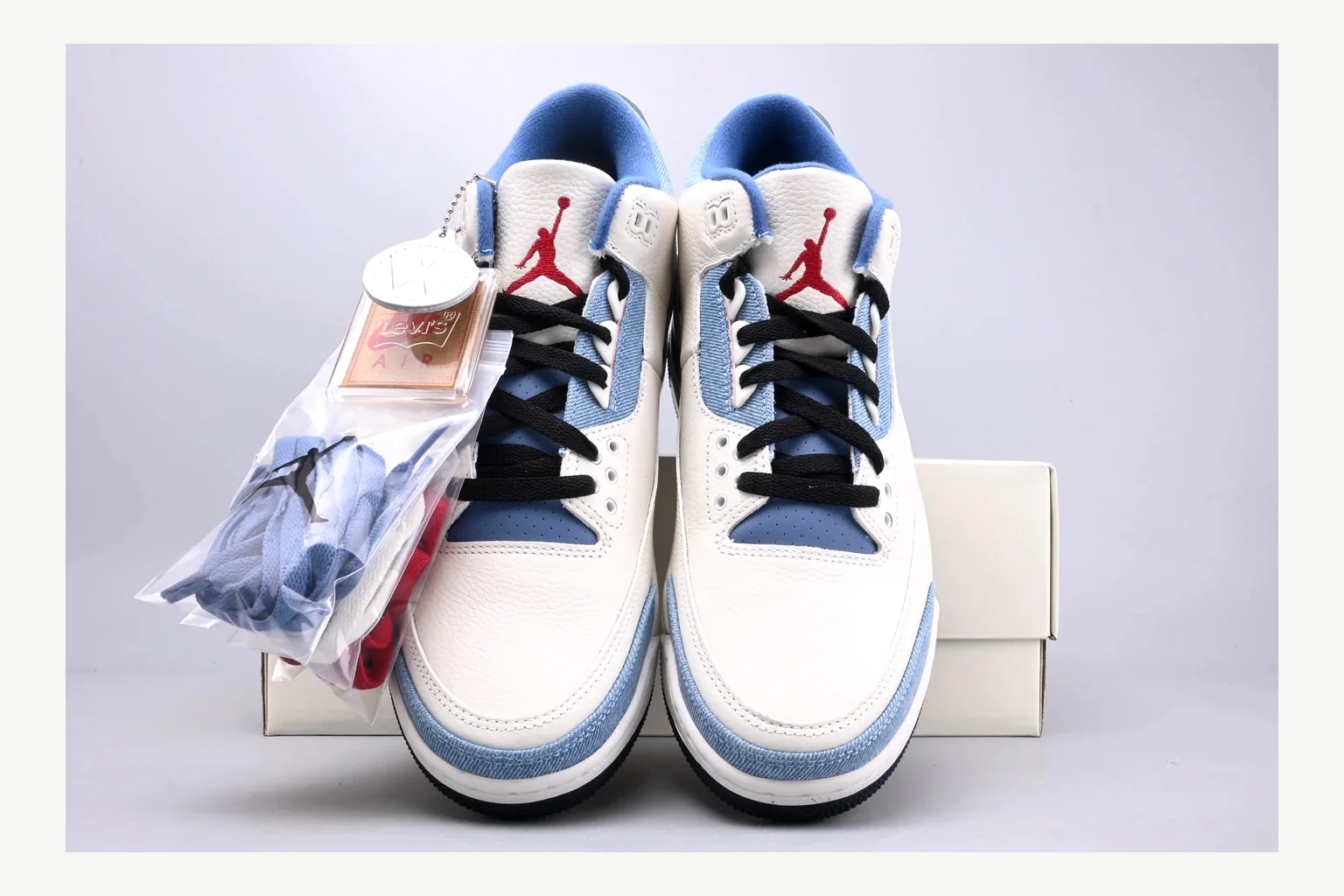 Jordan Air Jordan 3 Blue Sneaker OOPBuy route image showing white blue low-top sneaker with mixed-material upper and low-profile shape thumbnail 5